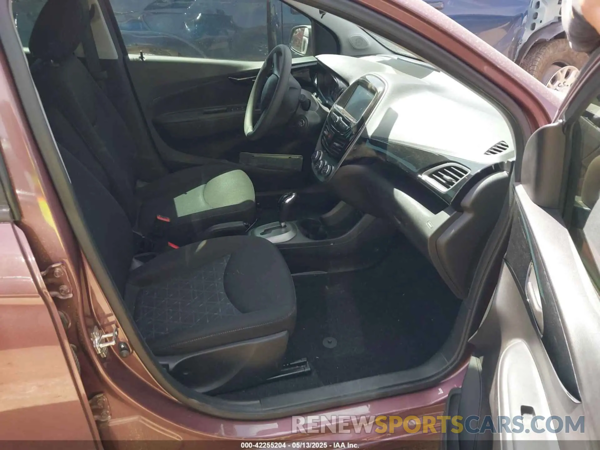 5 Фотография поврежденного автомобиля KL8CD6SA0LC415163 CHEVROLET SPARK 2020