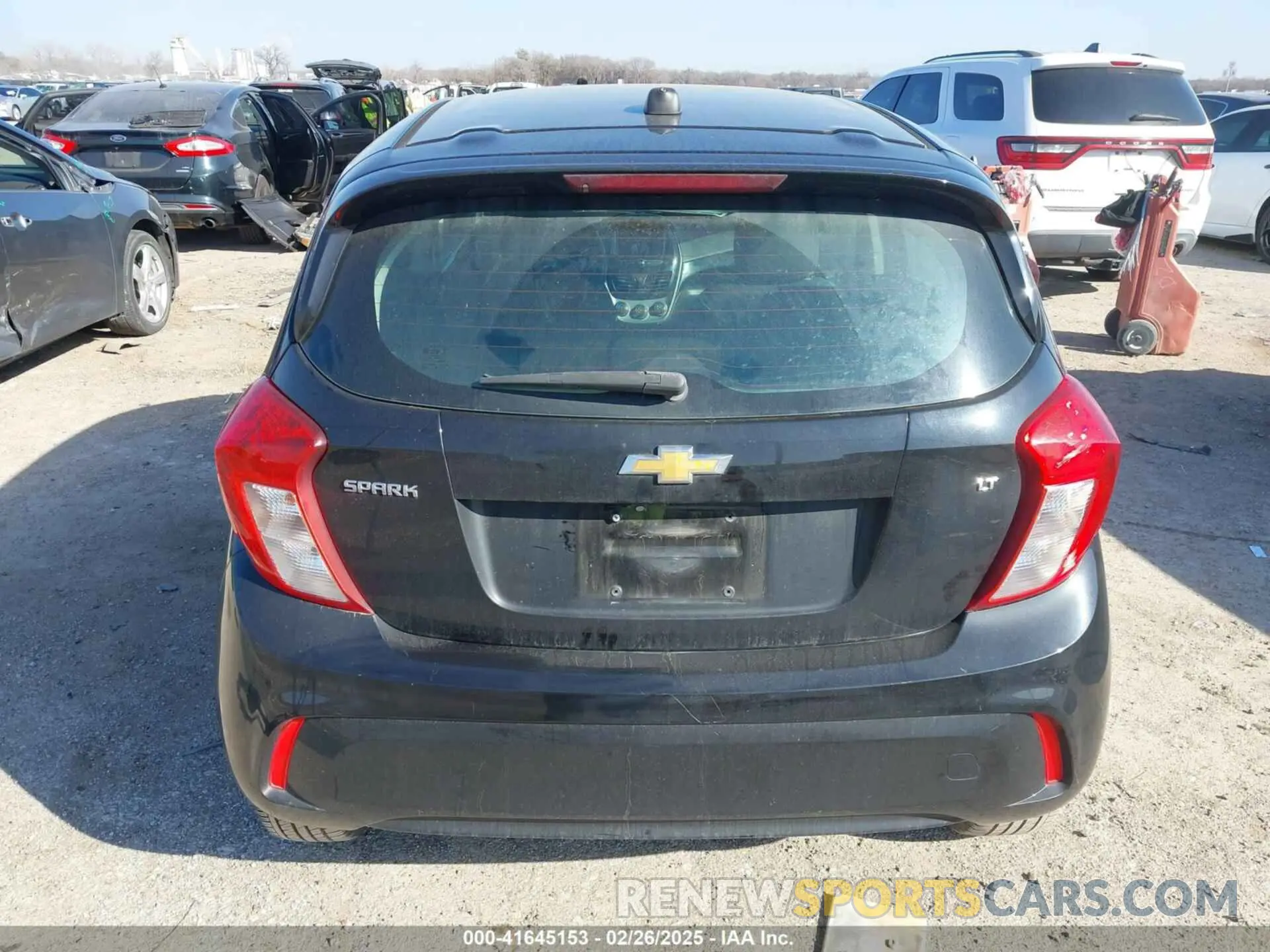 17 Photograph of a damaged car KL8CD6SA0LC417947 CHEVROLET SPARK 2020