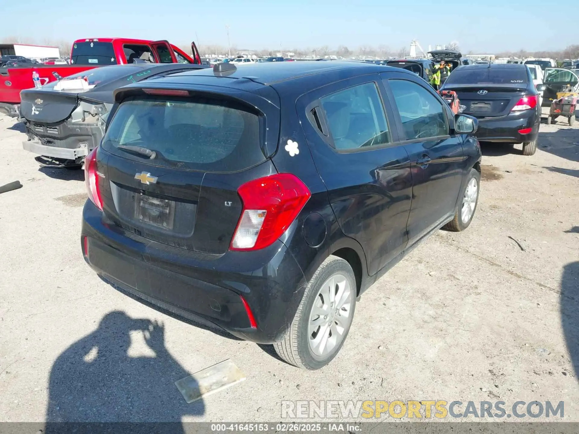 4 Photograph of a damaged car KL8CD6SA0LC417947 CHEVROLET SPARK 2020