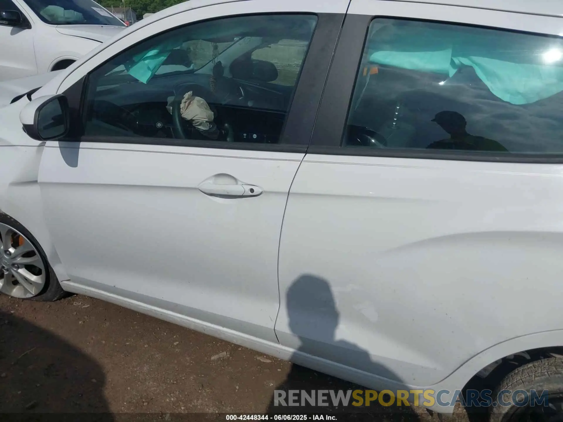 14 Photograph of a damaged car KL8CD6SA0LC442461 CHEVROLET SPARK 2020