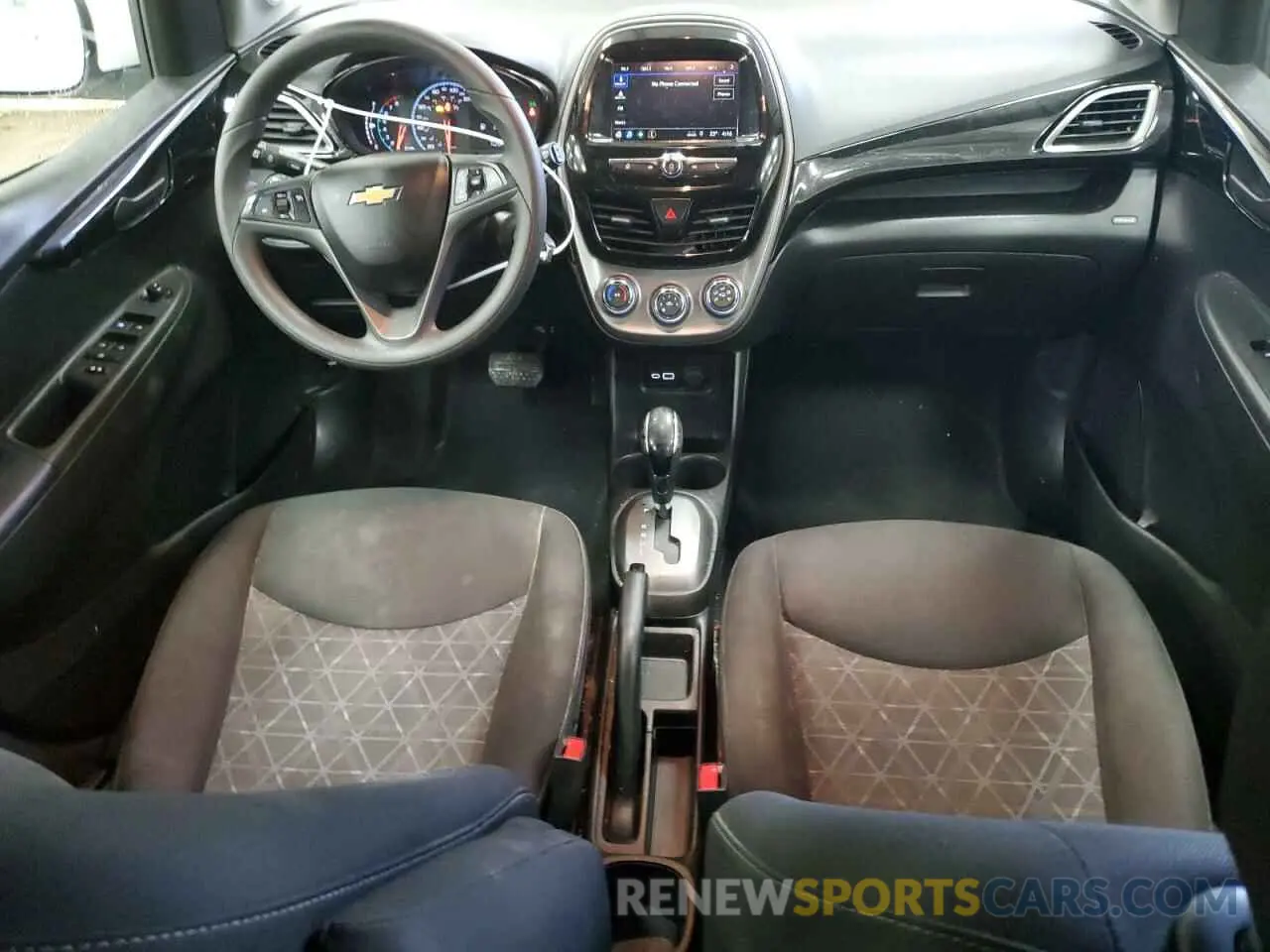 8 Фотография поврежденного автомобиля KL8CD6SA0LC447286 CHEVROLET SPARK 2020