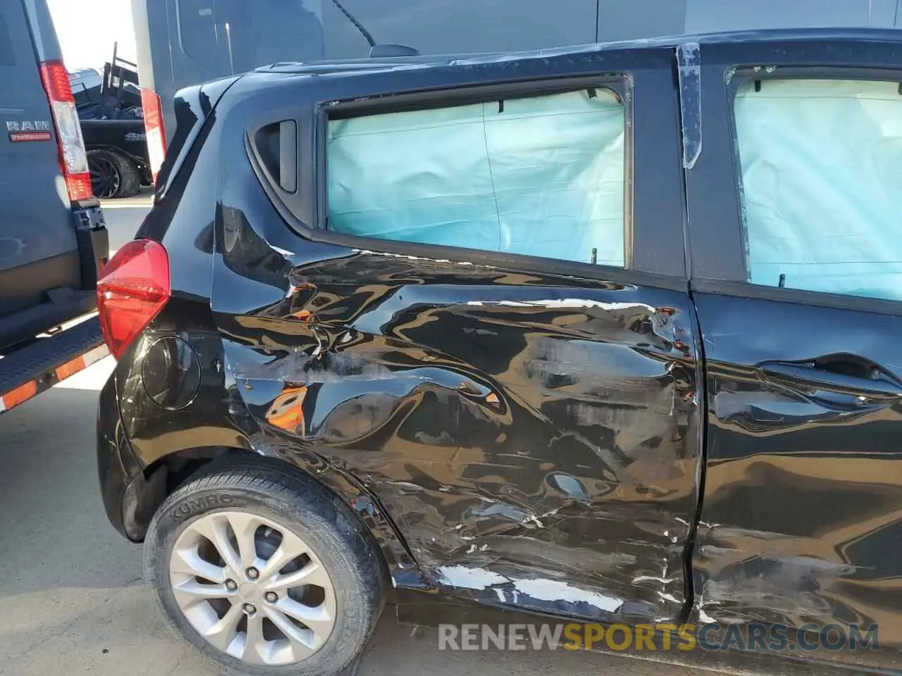10 Photograph of a damaged car KL8CD6SA1LC444011 CHEVROLET SPARK 2020