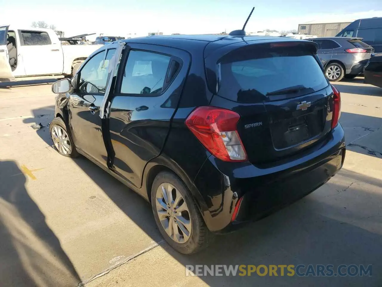2 Photograph of a damaged car KL8CD6SA1LC444011 CHEVROLET SPARK 2020
