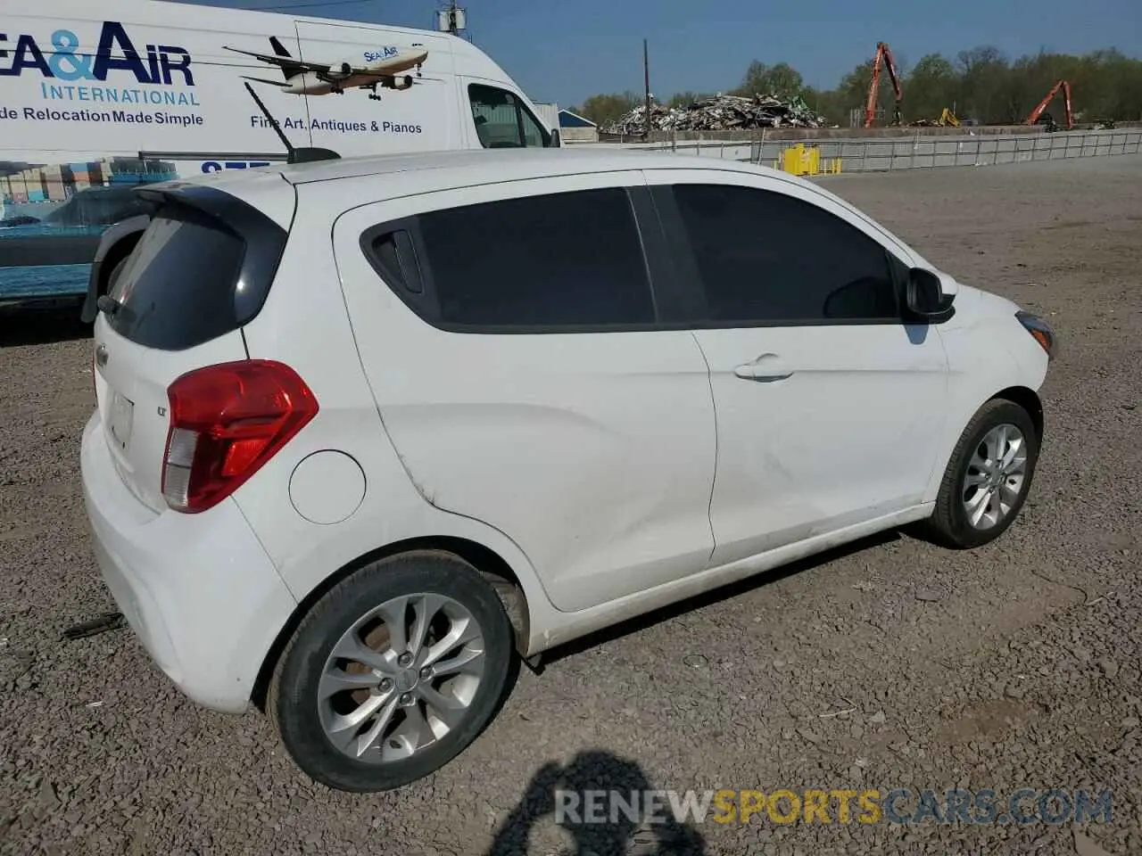 3 Photograph of a damaged car KL8CD6SA1LC477624 CHEVROLET SPARK 2020