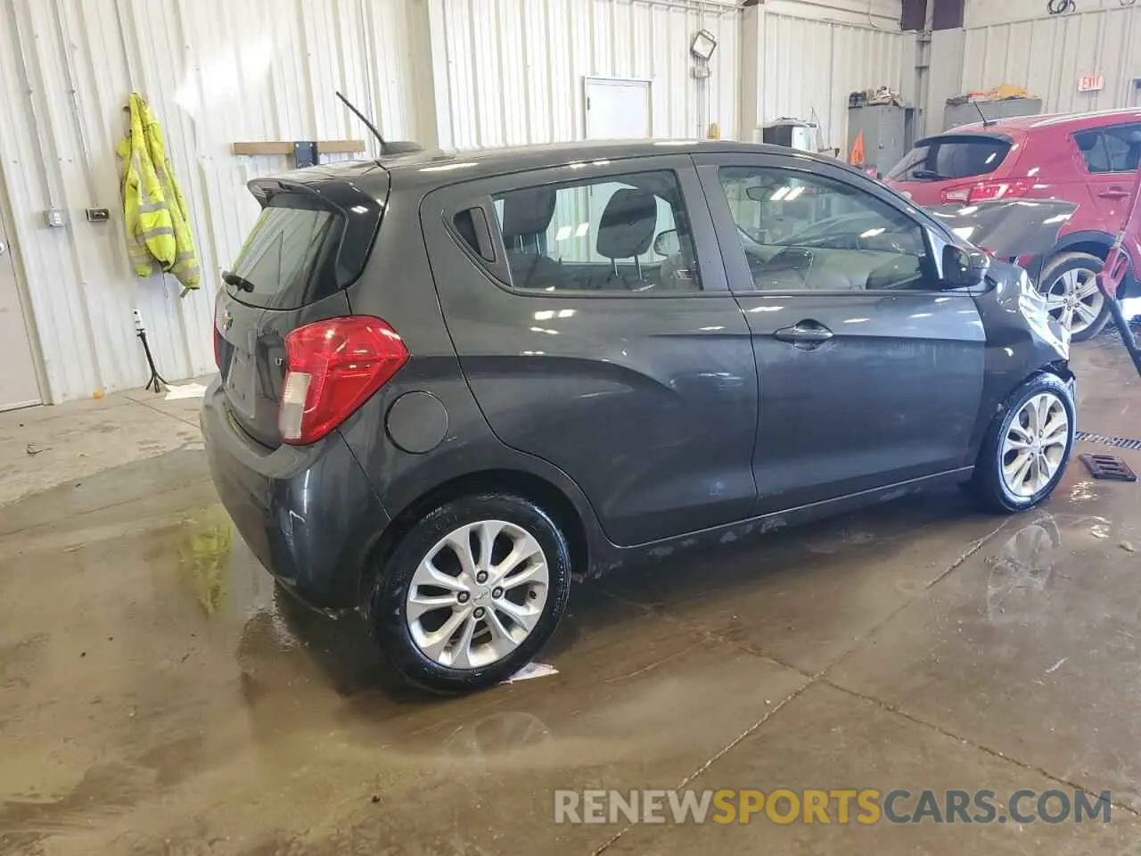 3 Photograph of a damaged car KL8CD6SA2LC405153 CHEVROLET SPARK 2020