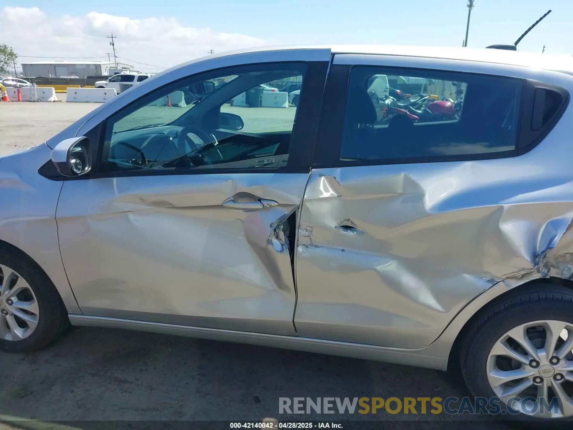 14 Фотография поврежденного автомобиля KL8CD6SA2LC432031 CHEVROLET SPARK 2020