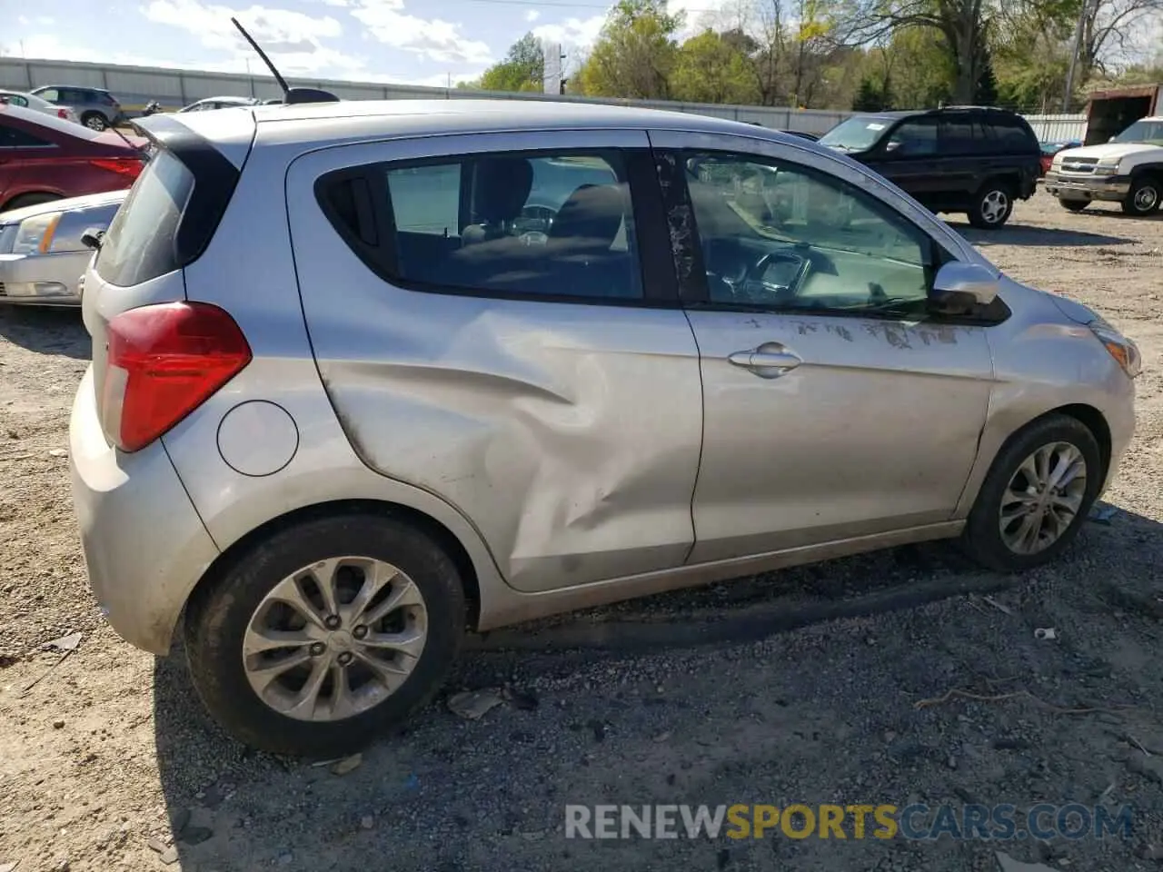 3 Photograph of a damaged car KL8CD6SA2LC448116 CHEVROLET SPARK 2020