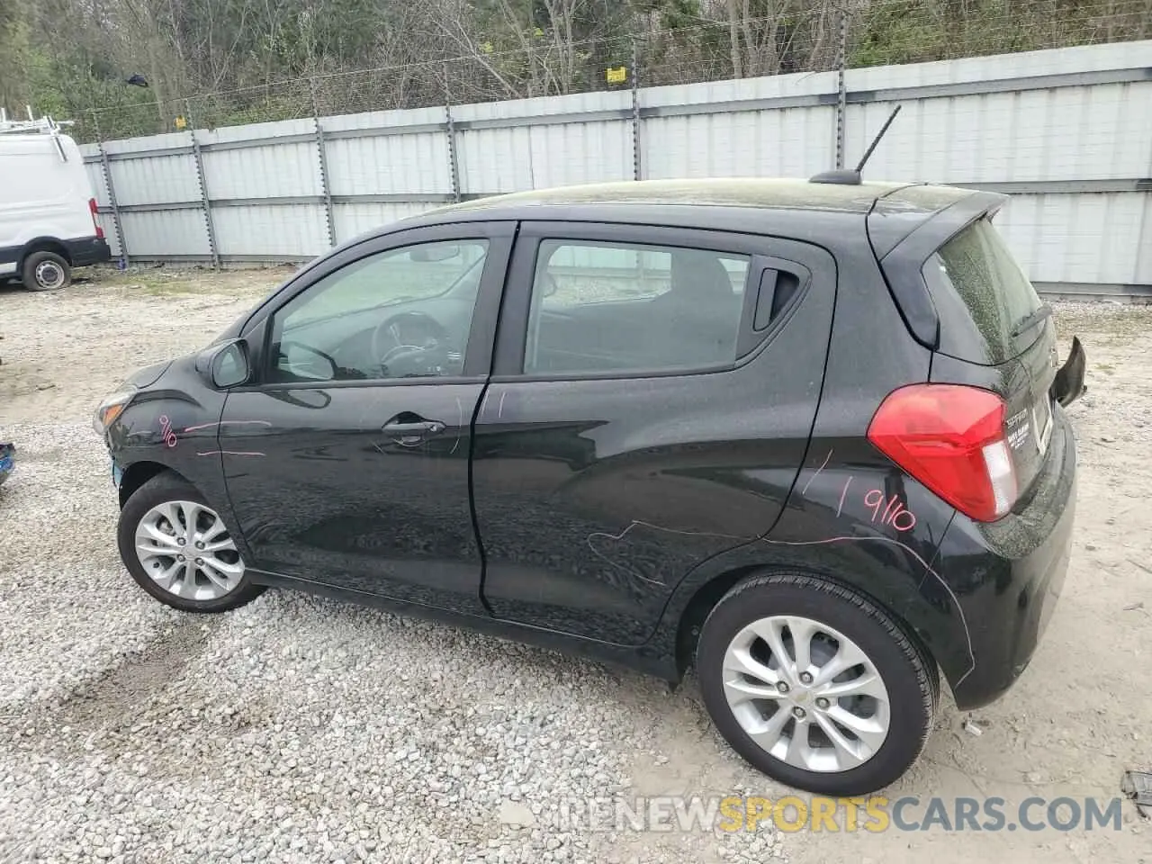 2 Фотография поврежденного автомобиля KL8CD6SA3LC408613 CHEVROLET SPARK 2020