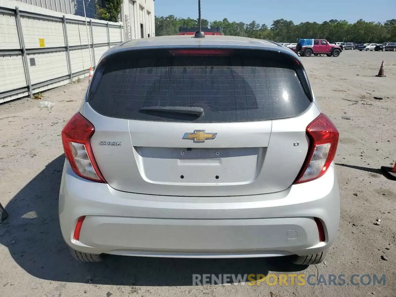 6 Photograph of a damaged car KL8CD6SA3LC447315 CHEVROLET SPARK 2020