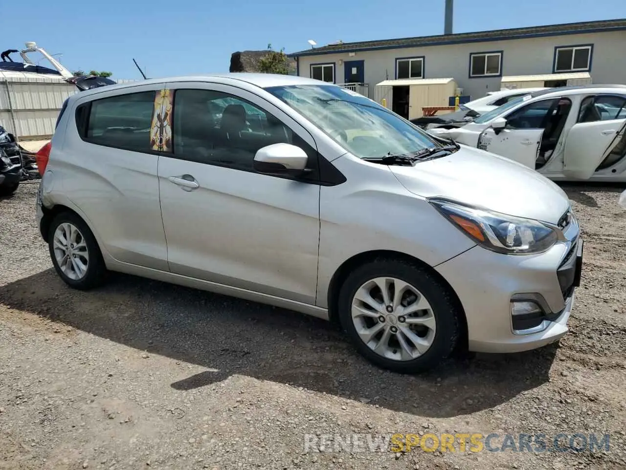 4 Photograph of a damaged car KL8CD6SA4LC428305 CHEVROLET SPARK 2020