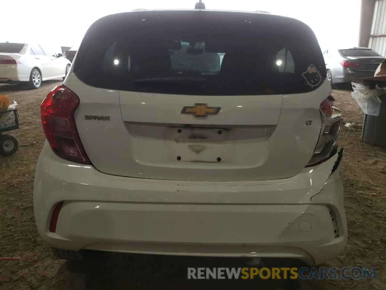 6 Photograph of a damaged car KL8CD6SA5LC475830 CHEVROLET SPARK 2020