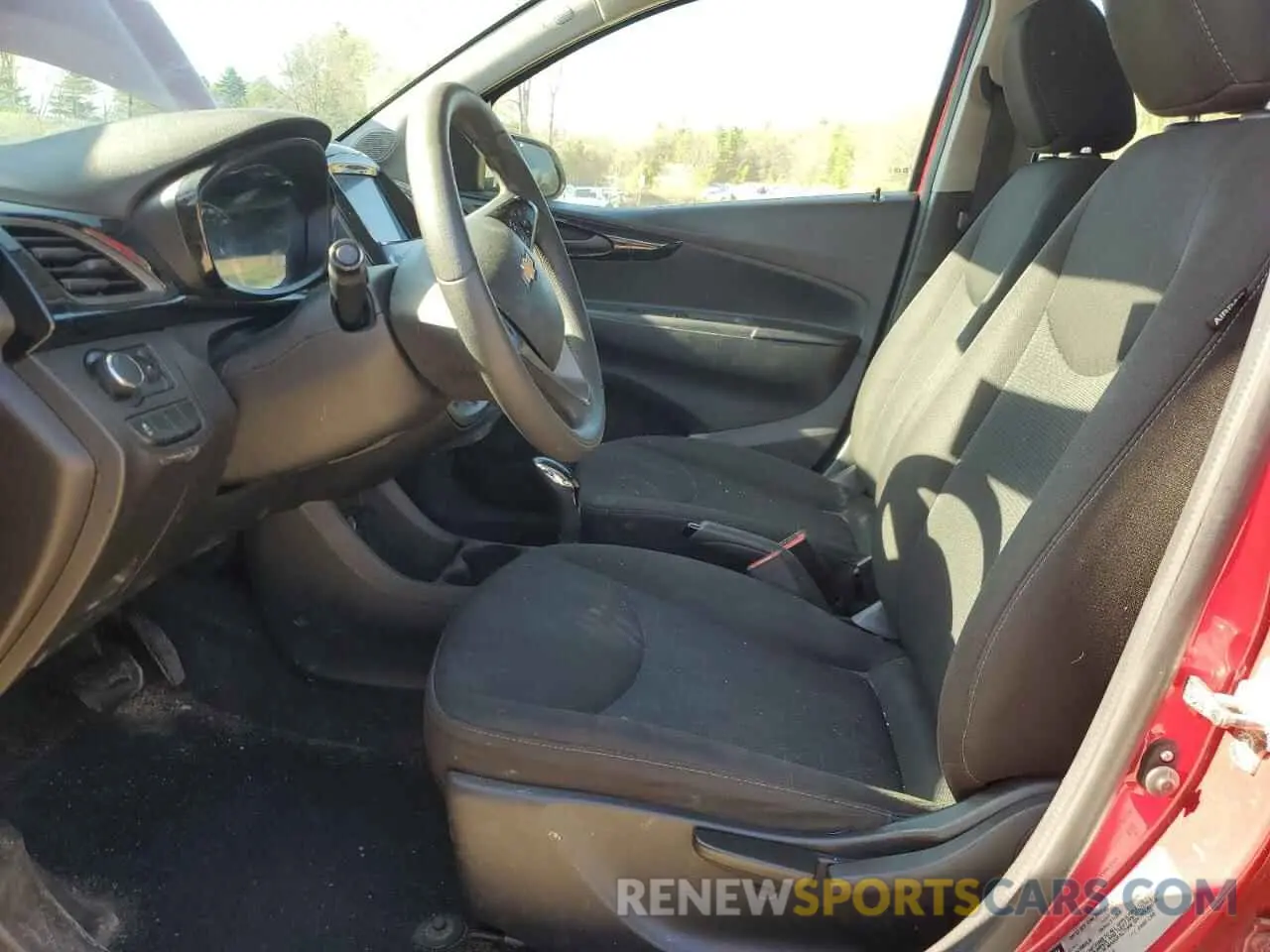 7 Photograph of a damaged car KL8CD6SA6LC441637 CHEVROLET SPARK 2020