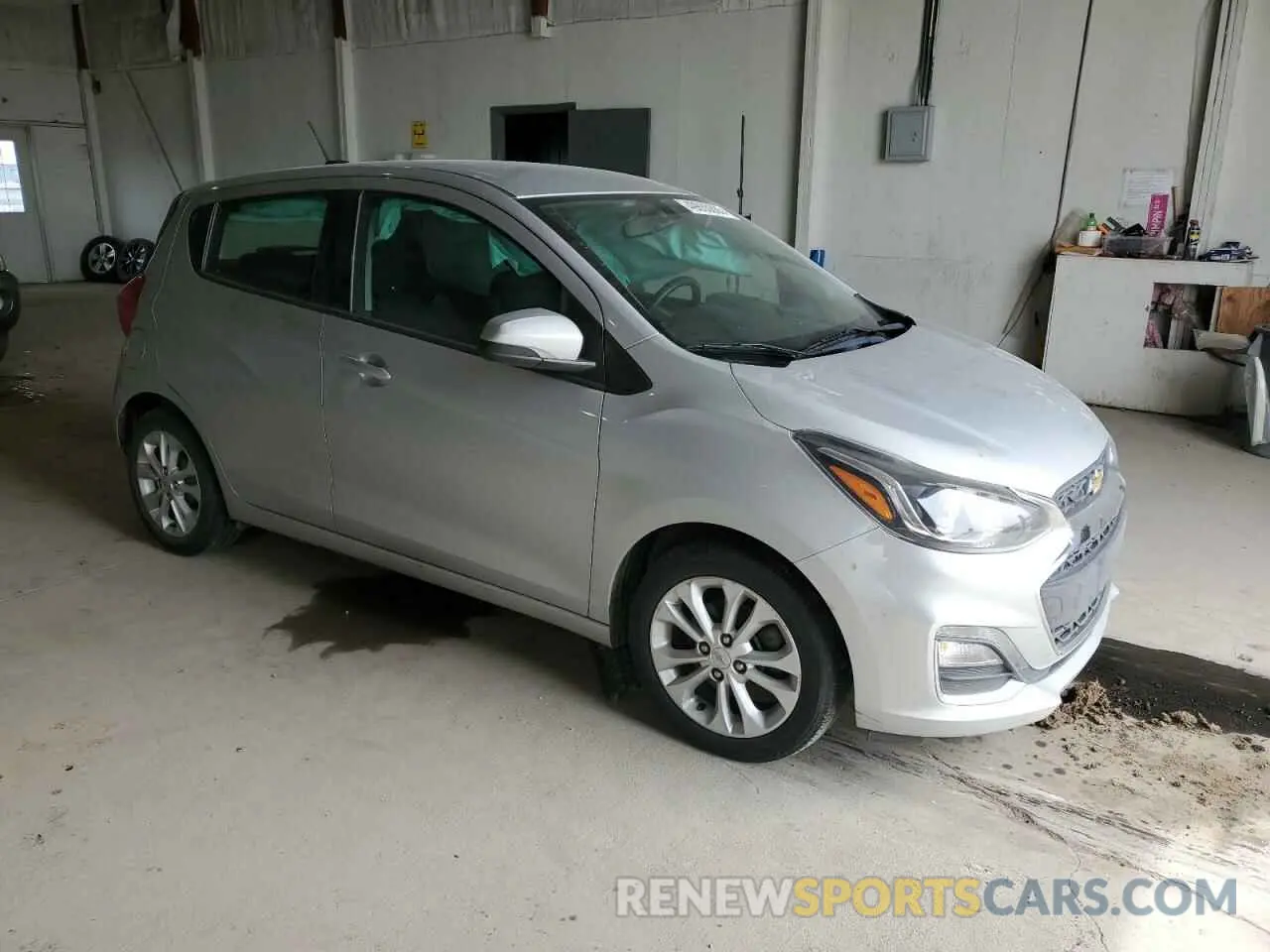 4 Фотография поврежденного автомобиля KL8CD6SA6LC446921 CHEVROLET SPARK 2020