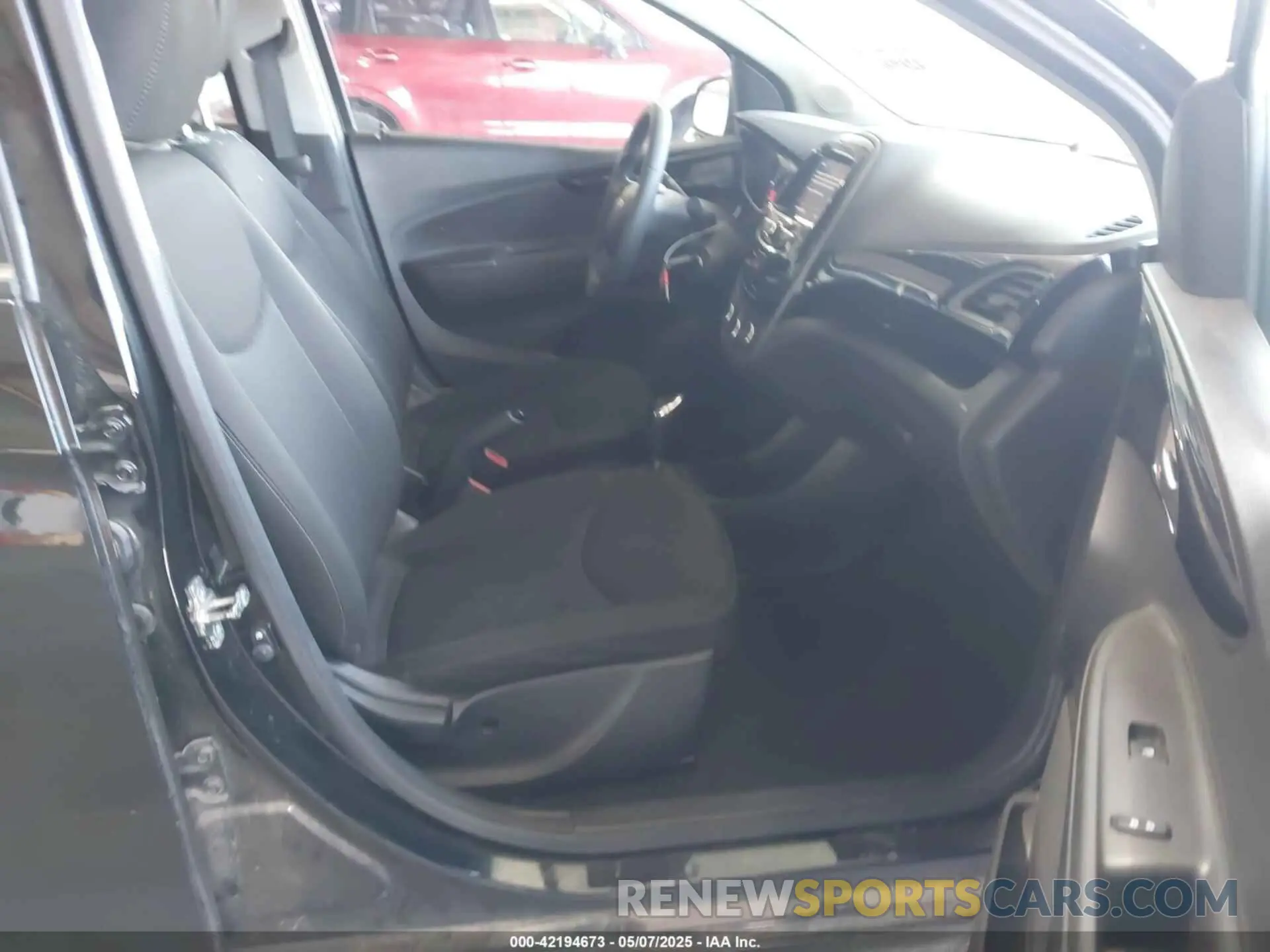 5 Фотография поврежденного автомобиля KL8CD6SA6LC459300 CHEVROLET SPARK 2020