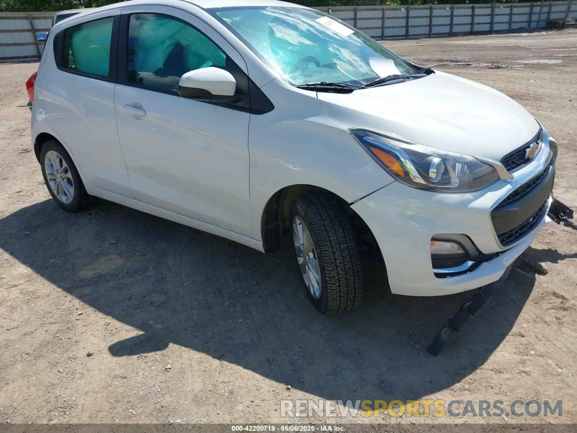 1 Photograph of a damaged car KL8CD6SA7LC419209 CHEVROLET SPARK 2020