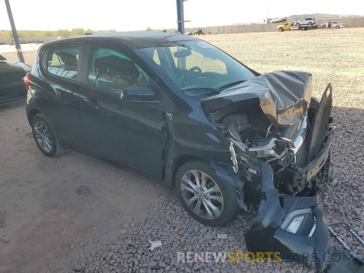 4 Фотография поврежденного автомобиля KL8CD6SA8LC428355 CHEVROLET SPARK 2020