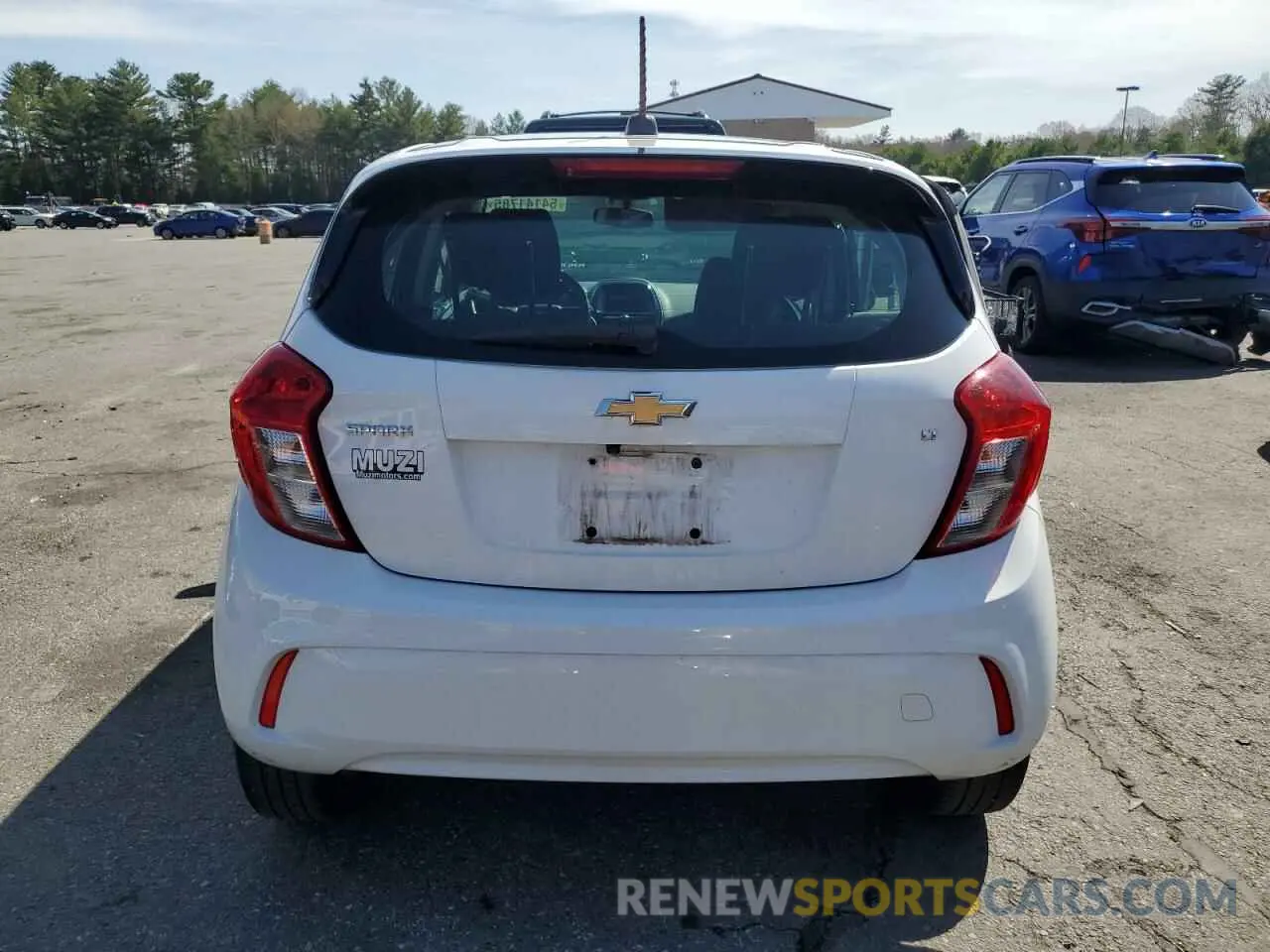 6 Photograph of a damaged car KL8CD6SA8LC465728 CHEVROLET SPARK 2020