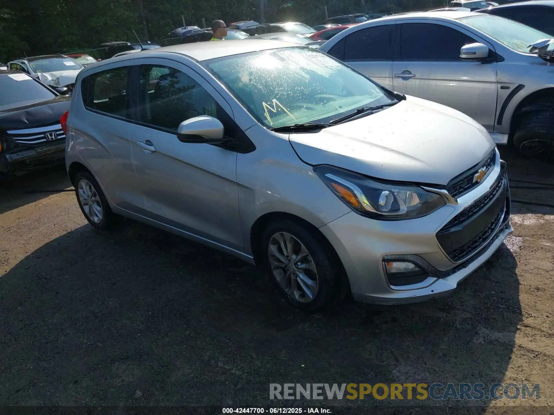 1 Photograph of a damaged car KL8CD6SA9LC416697 CHEVROLET SPARK 2020