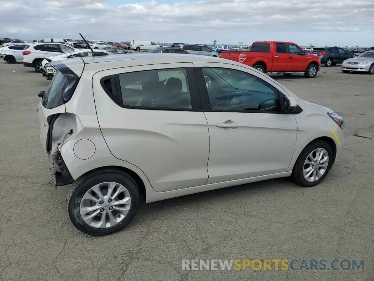 3 Фотография поврежденного автомобиля KL8CD6SA9LC443057 CHEVROLET SPARK 2020