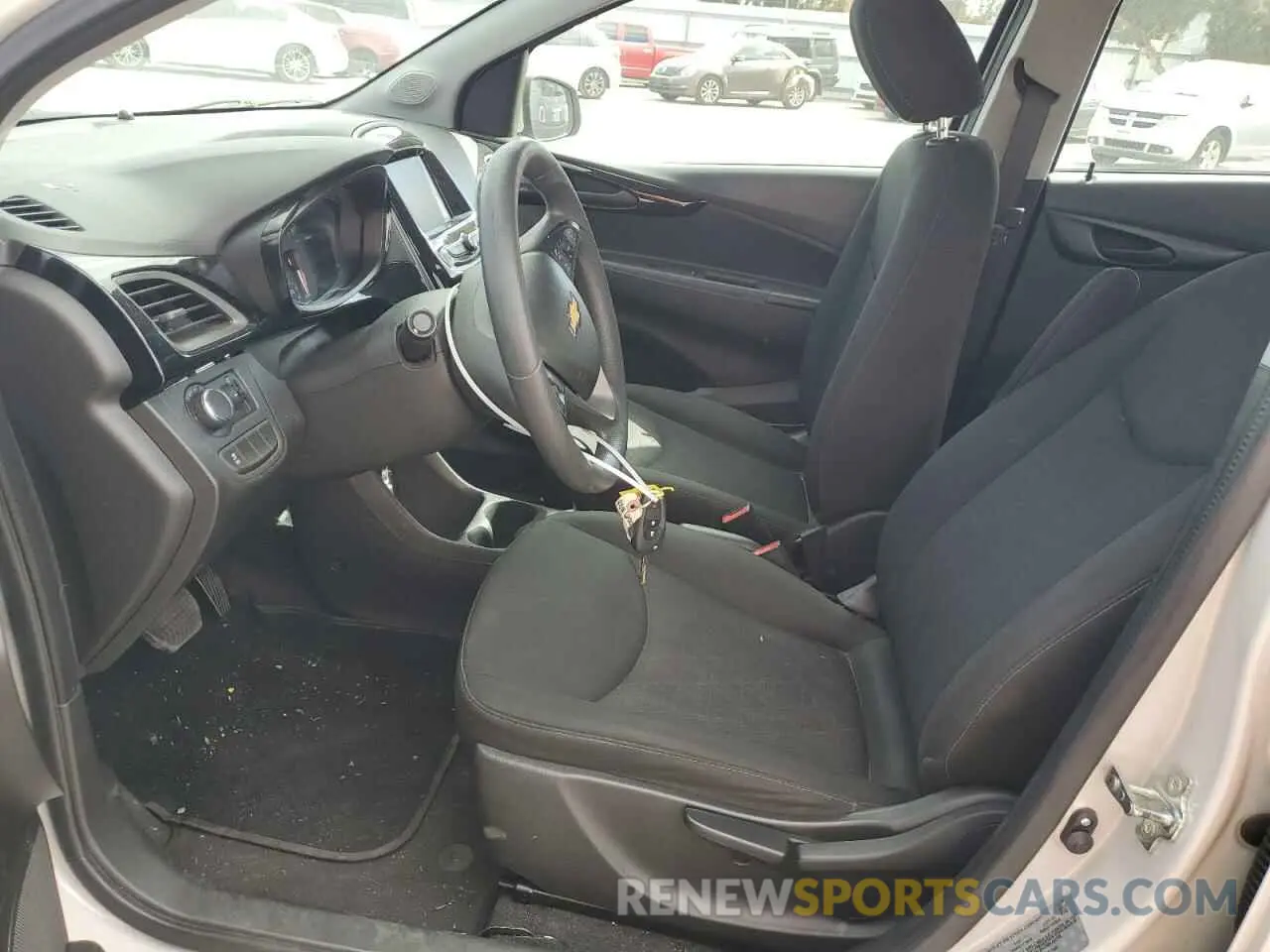 7 Фотография поврежденного автомобиля KL8CD6SA9LC443057 CHEVROLET SPARK 2020