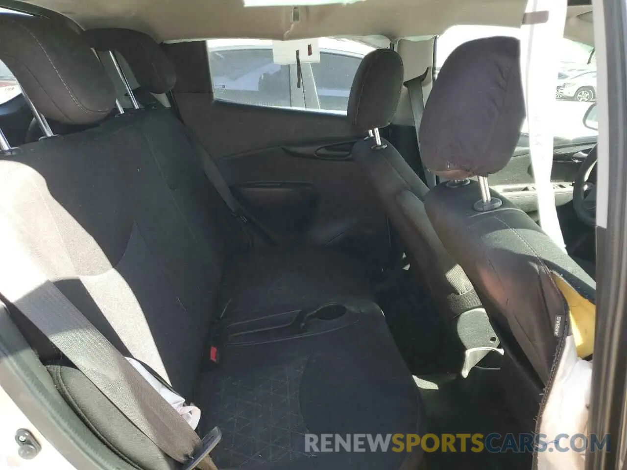 10 Фотография поврежденного автомобиля KL8CD6SAXLC428339 CHEVROLET SPARK 2020