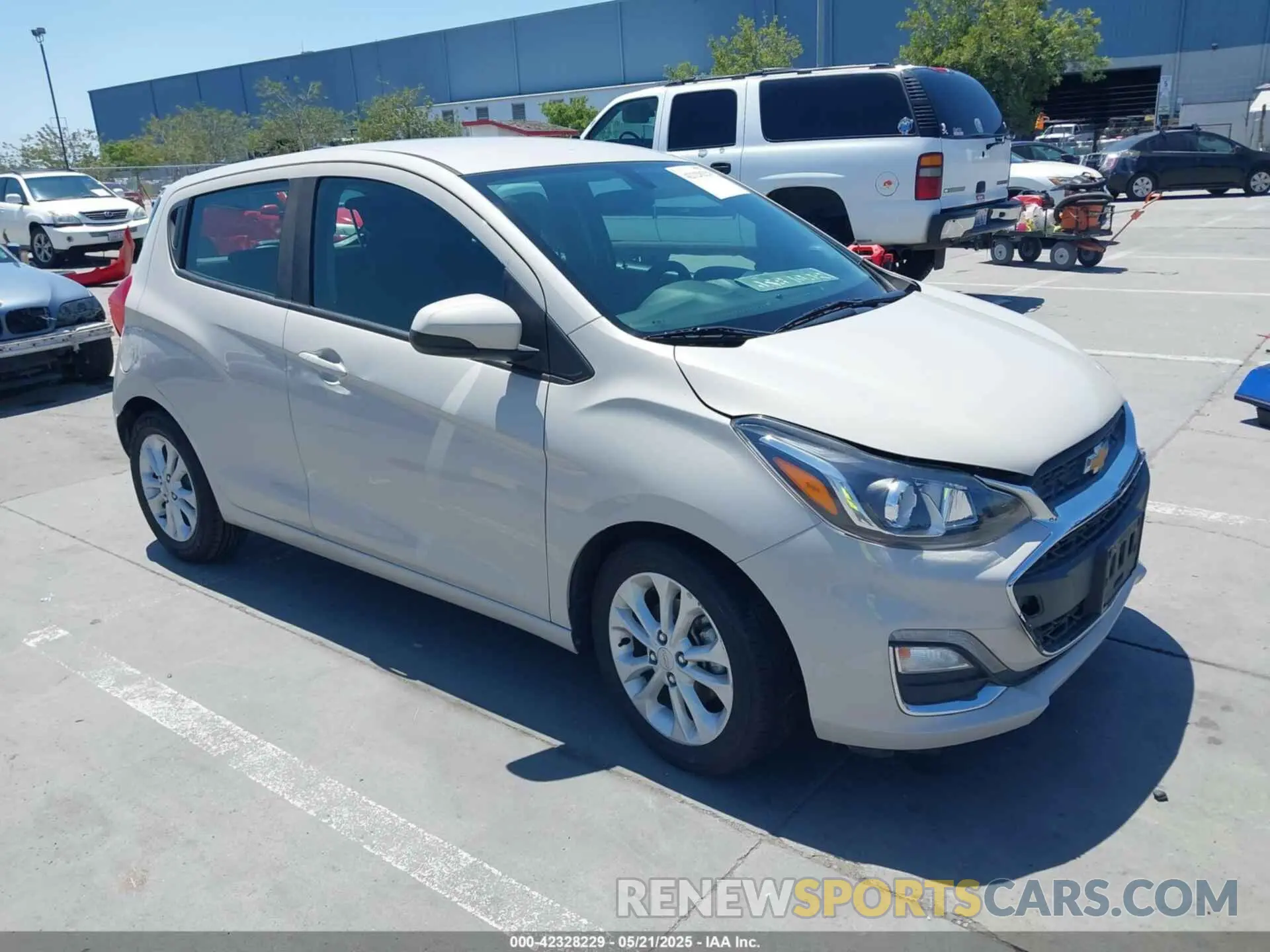1 Photograph of a damaged car KL8CD6SAXLC430608 CHEVROLET SPARK 2020