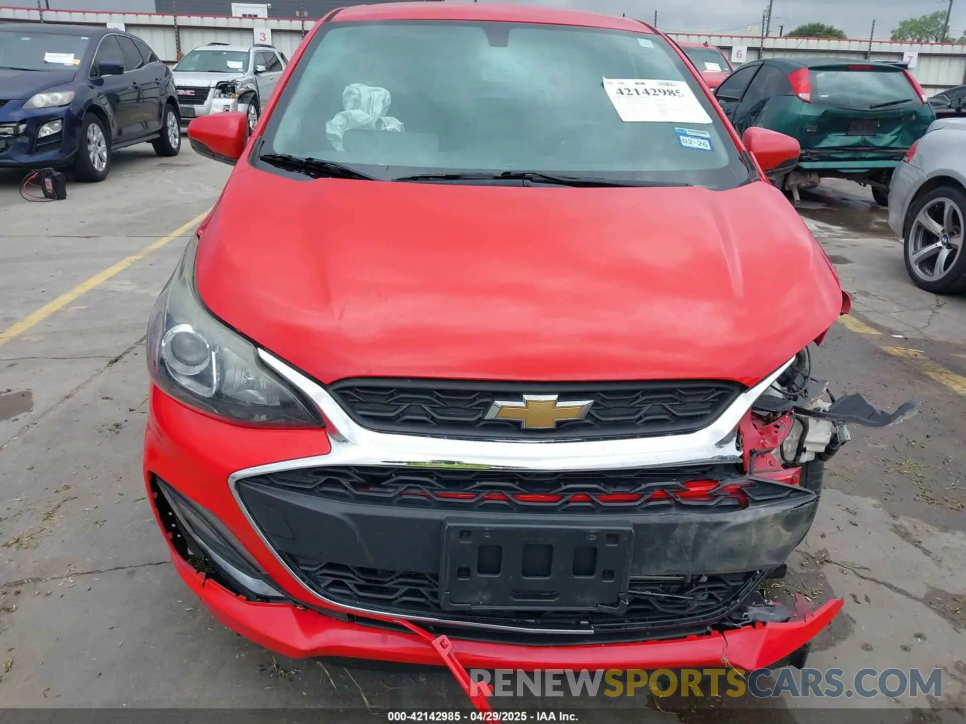 13 Photograph of a damaged car KL8CD6SAXLC442614 CHEVROLET SPARK 2020