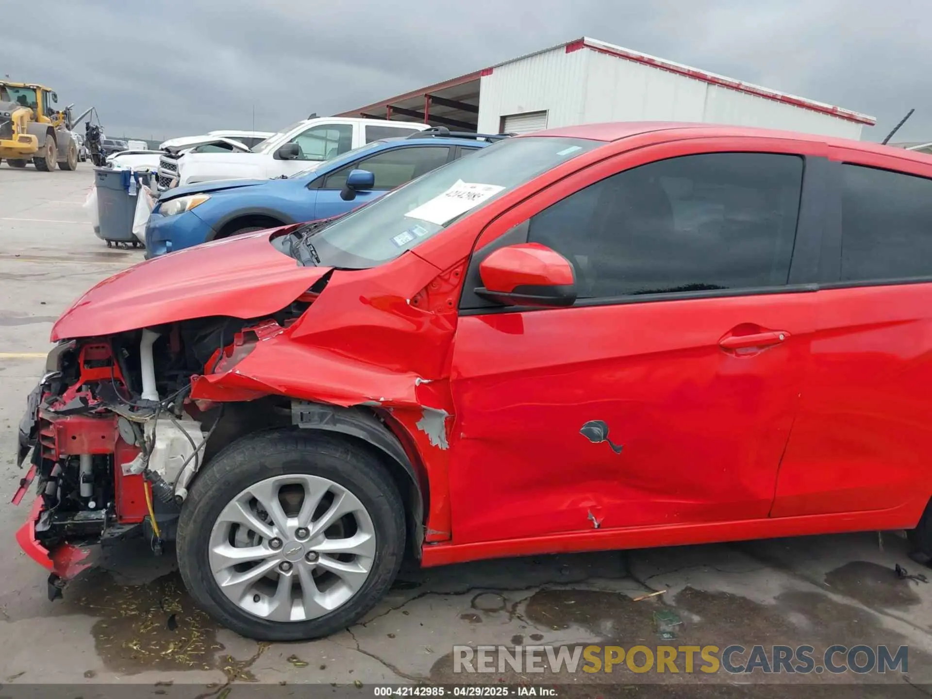 18 Photograph of a damaged car KL8CD6SAXLC442614 CHEVROLET SPARK 2020