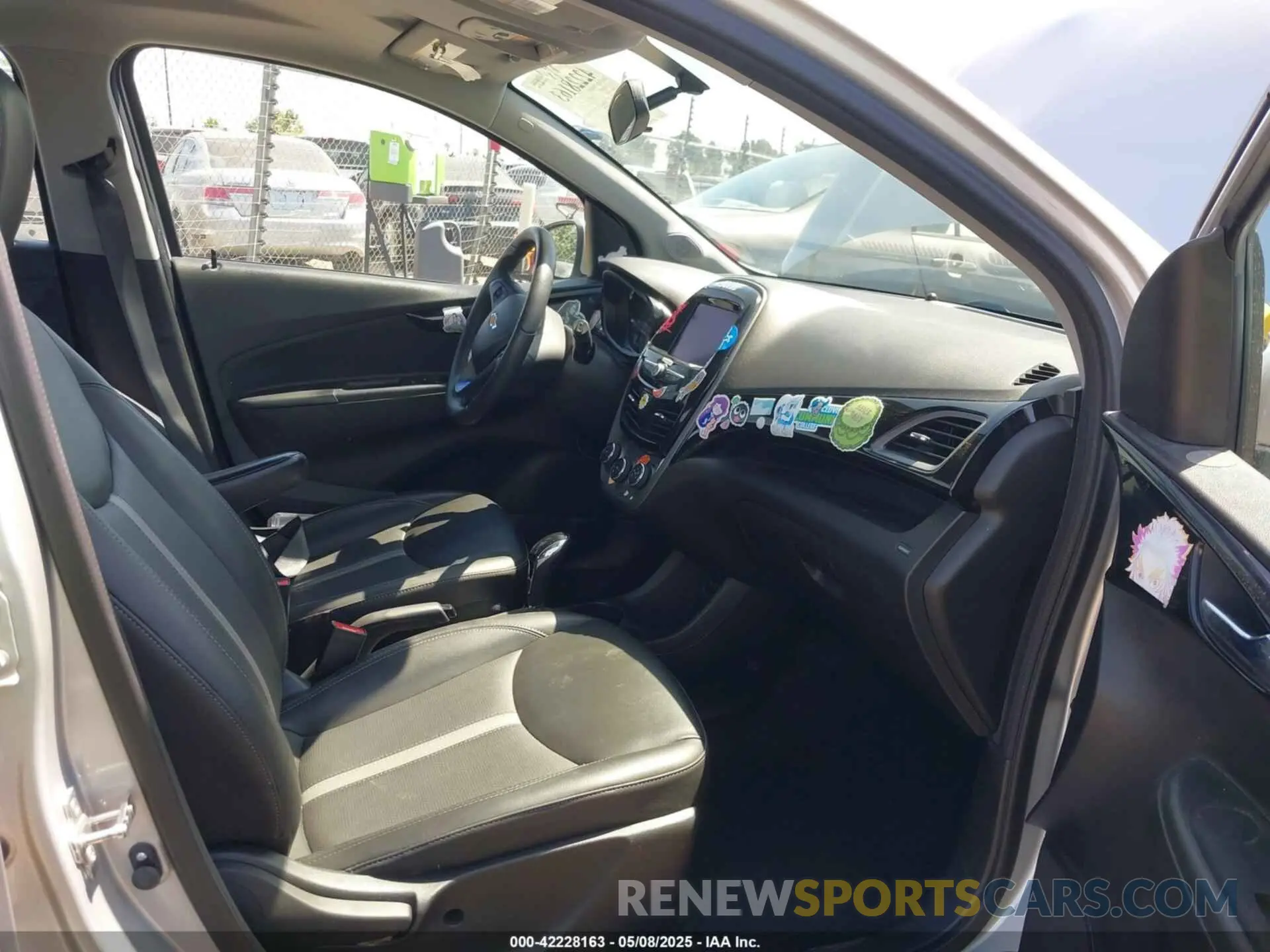 5 Photograph of a damaged car KL8CF6SA3LC449107 CHEVROLET SPARK 2020