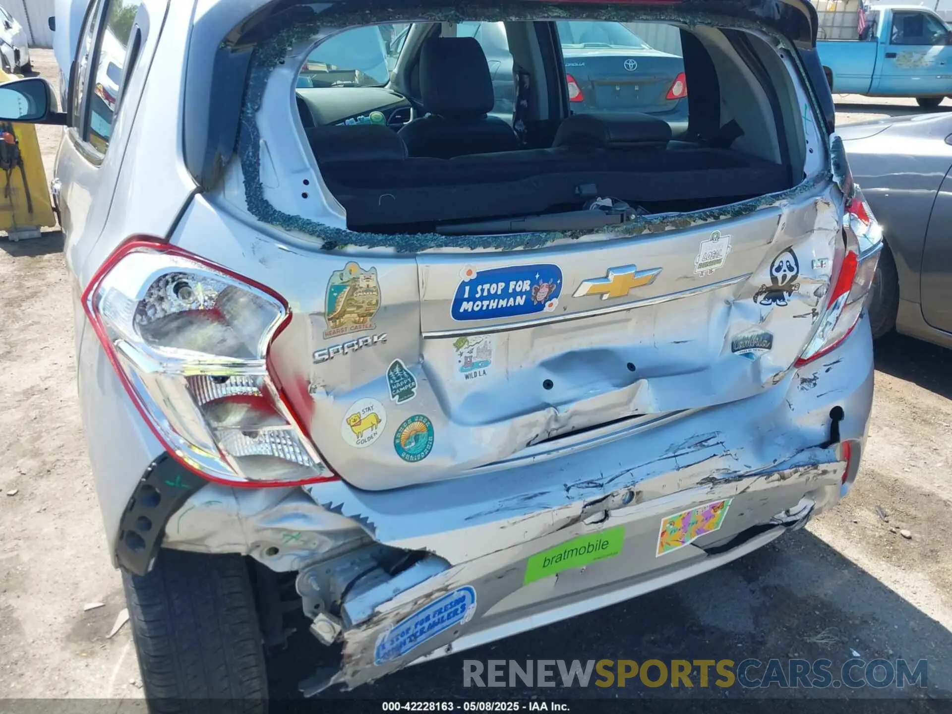 6 Photograph of a damaged car KL8CF6SA3LC449107 CHEVROLET SPARK 2020