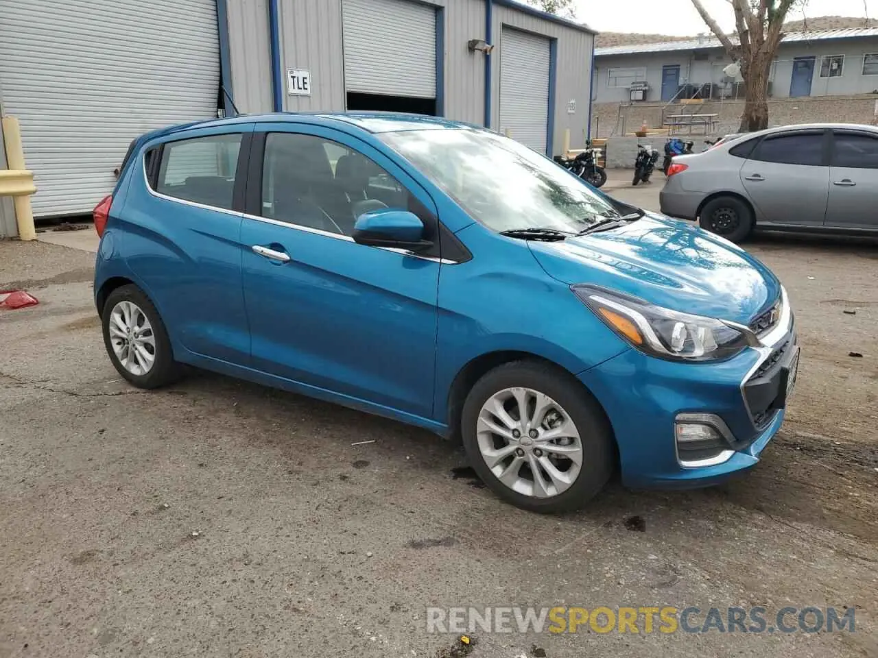 4 Photograph of a damaged car KL8CF6SA5LC424872 CHEVROLET SPARK 2020