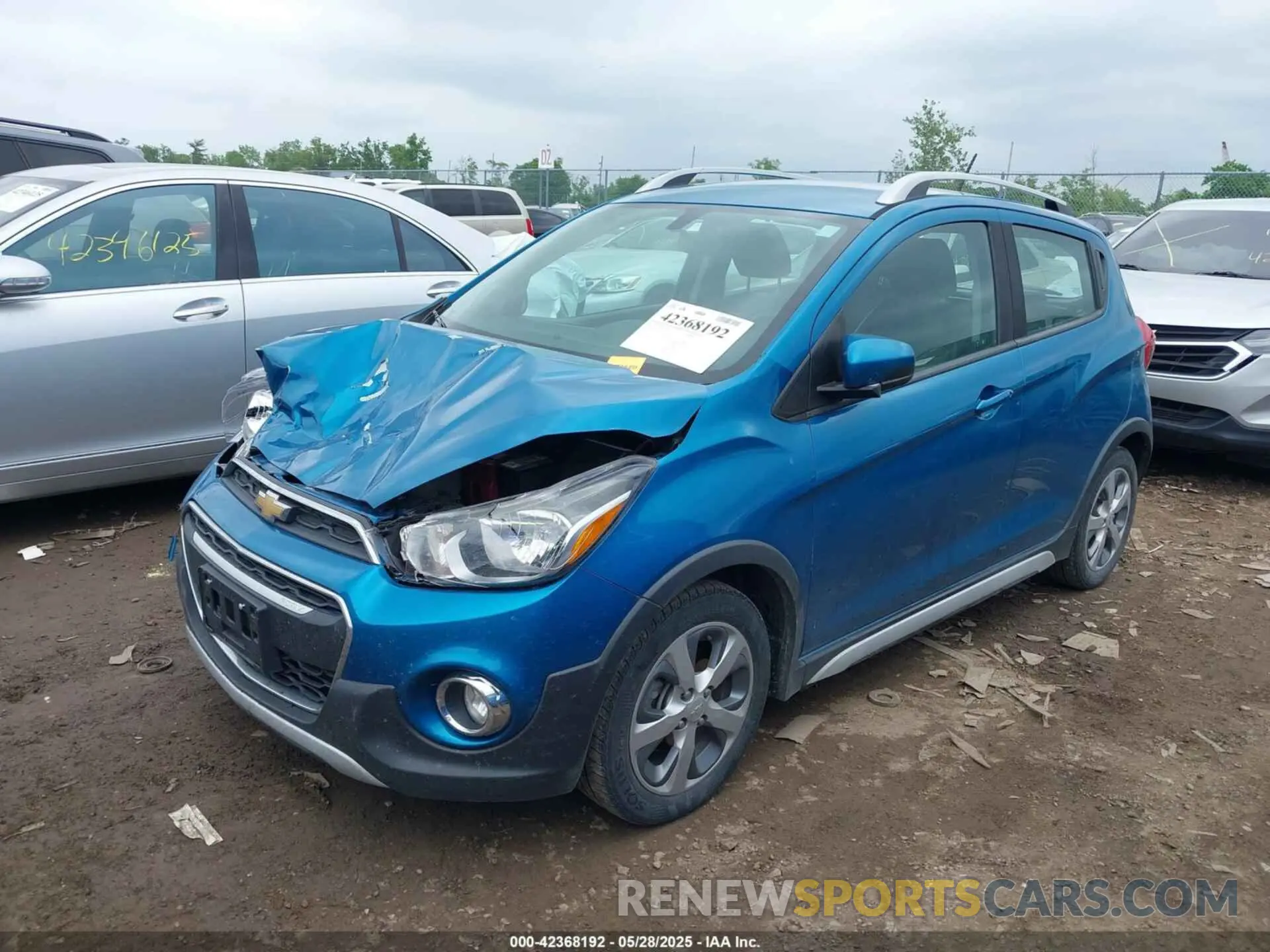 2 Фотография поврежденного автомобиля KL8CH6SA6LC412465 CHEVROLET SPARK 2020