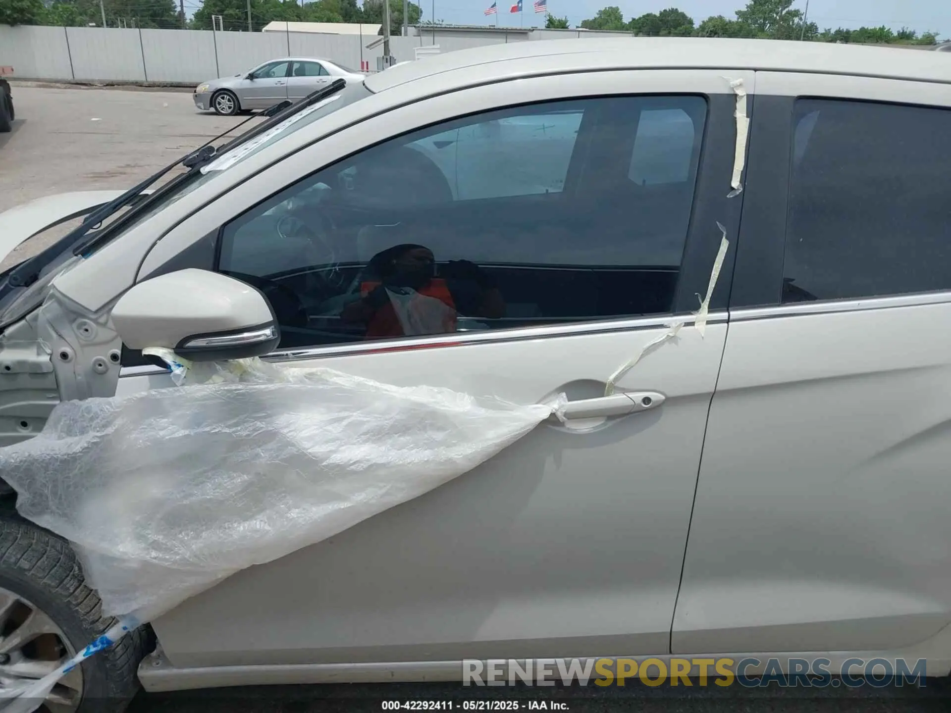 14 Photograph of a damaged car KL8CM6DA2LC473899 CHEVROLET SPARK 2020