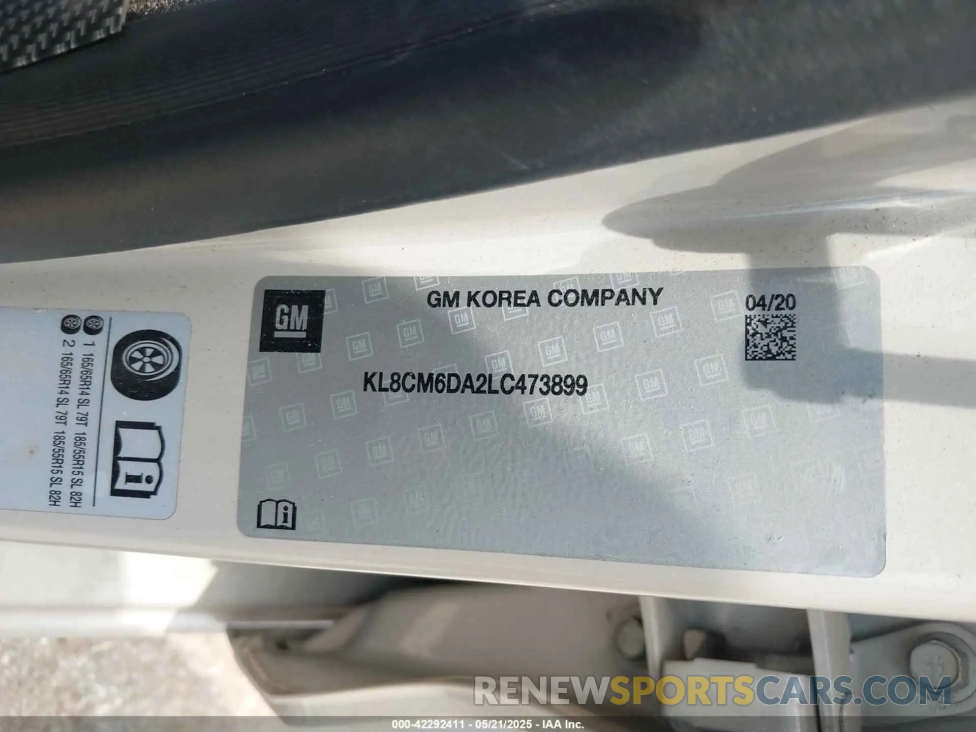 9 Photograph of a damaged car KL8CM6DA2LC473899 CHEVROLET SPARK 2020