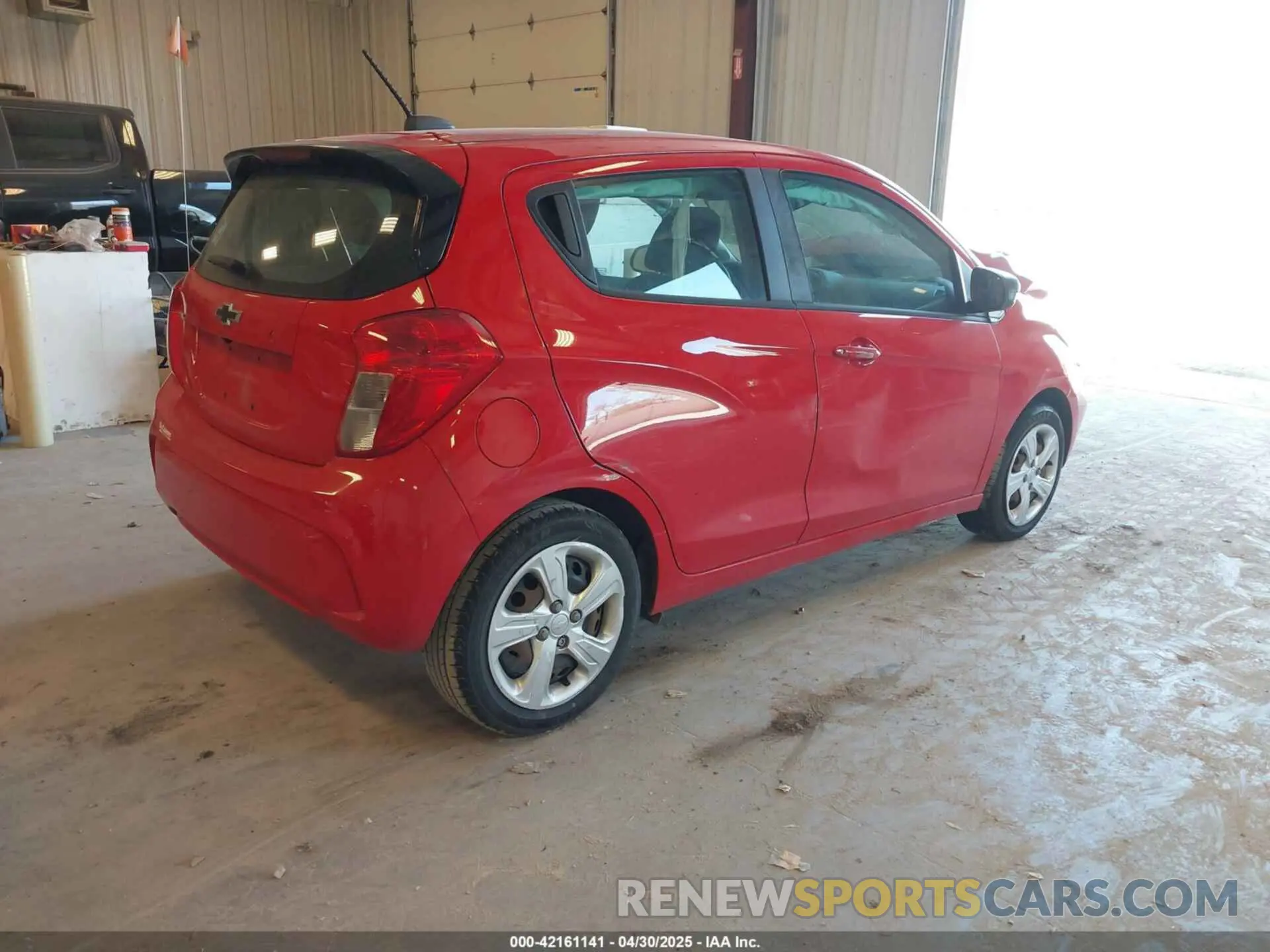 4 Photograph of a damaged car KL8CA6SA4MC729683 CHEVROLET SPARK 2021