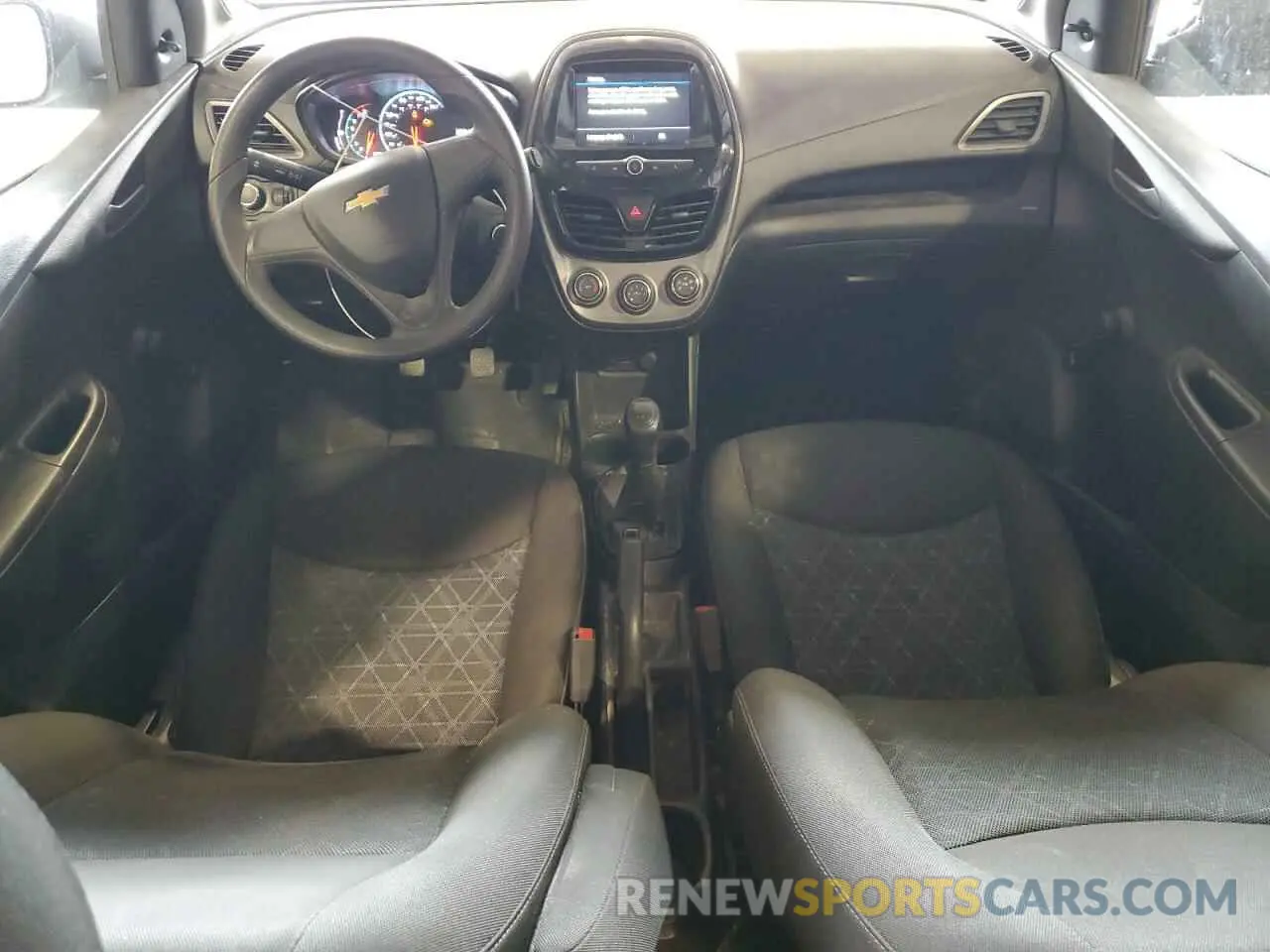 8 Photograph of a damaged car KL8CA6SA4MC741459 CHEVROLET SPARK 2021