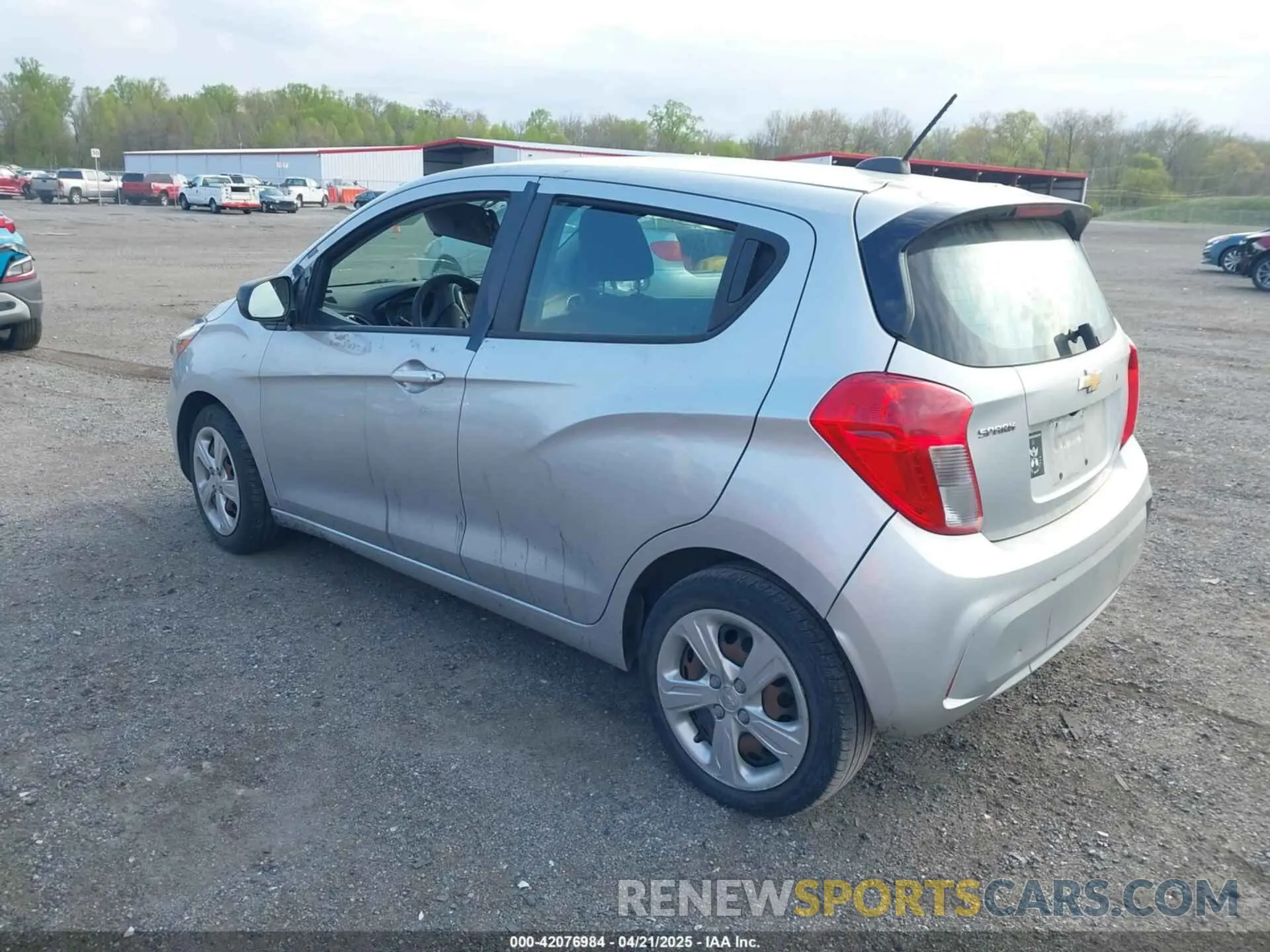 3 Фотография поврежденного автомобиля KL8CA6SAXMC711754 CHEVROLET SPARK 2021