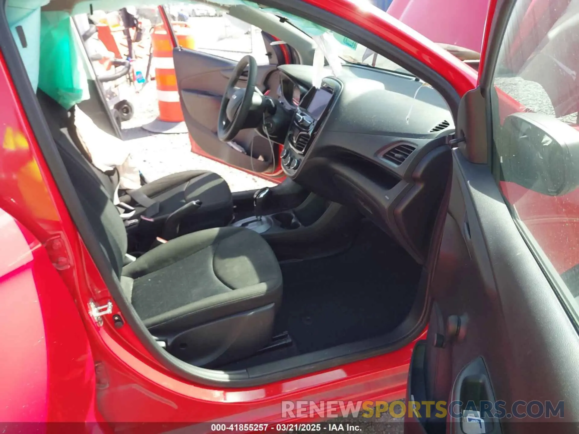 5 Фотография поврежденного автомобиля KL8CB6SA0MC742640 CHEVROLET SPARK 2021