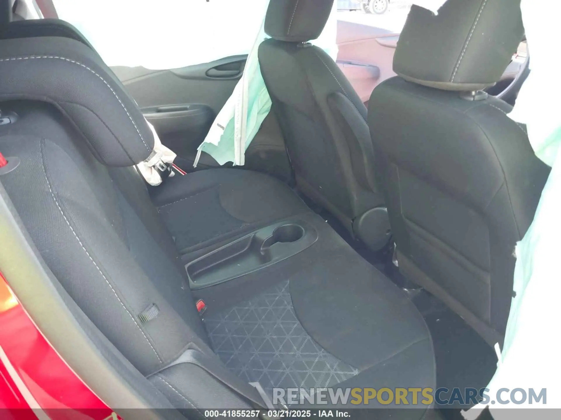 8 Фотография поврежденного автомобиля KL8CB6SA0MC742640 CHEVROLET SPARK 2021