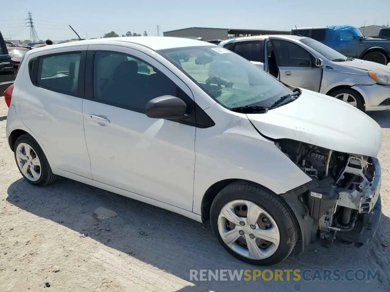 4 Photograph of a damaged car KL8CB6SA1MC228697 CHEVROLET SPARK 2021