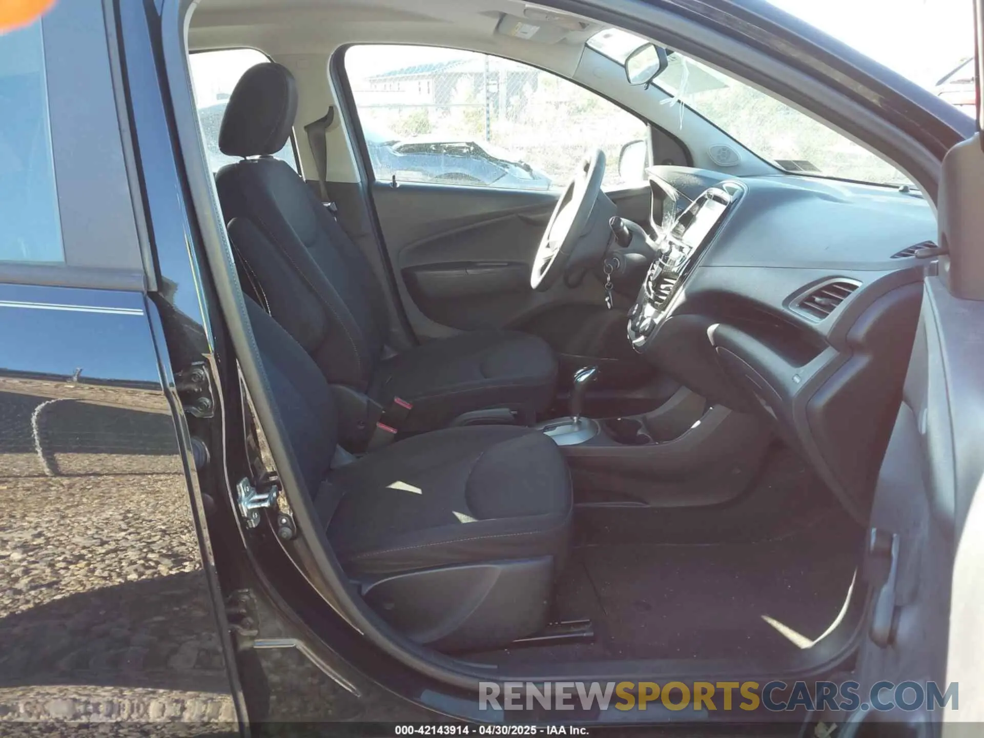 5 Фотография поврежденного автомобиля KL8CB6SA2MC224724 CHEVROLET SPARK 2021