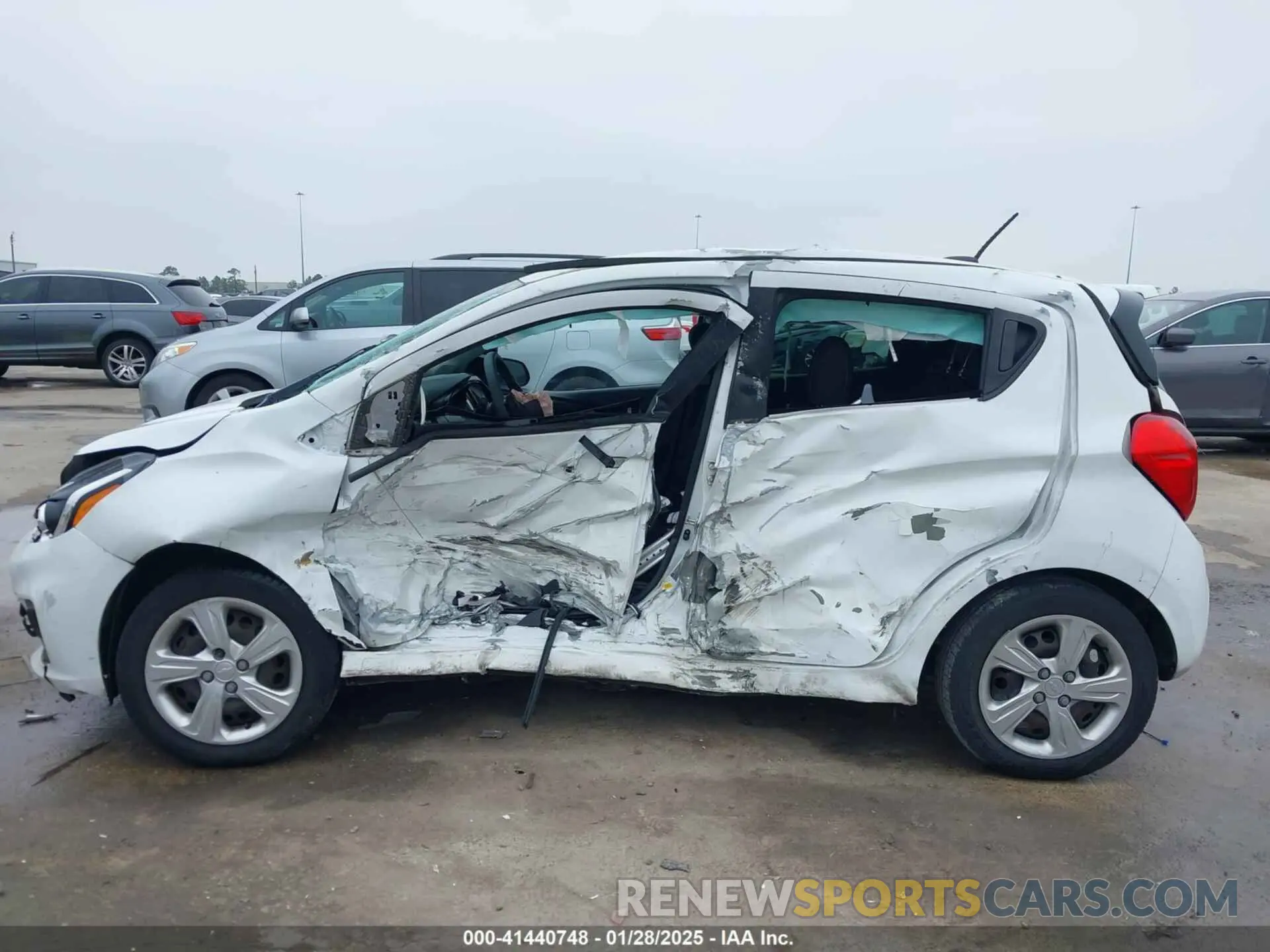 14 Фотография поврежденного автомобиля KL8CB6SA2MC723135 CHEVROLET SPARK 2021