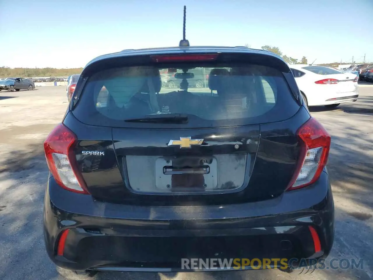 6 Фотография поврежденного автомобиля KL8CB6SA5MC226340 CHEVROLET SPARK 2021