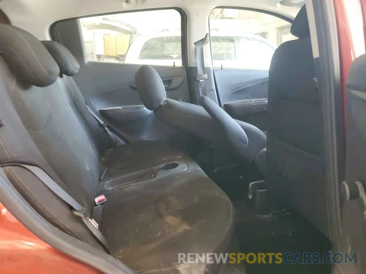 11 Фотография поврежденного автомобиля KL8CB6SA5MC712310 CHEVROLET SPARK 2021