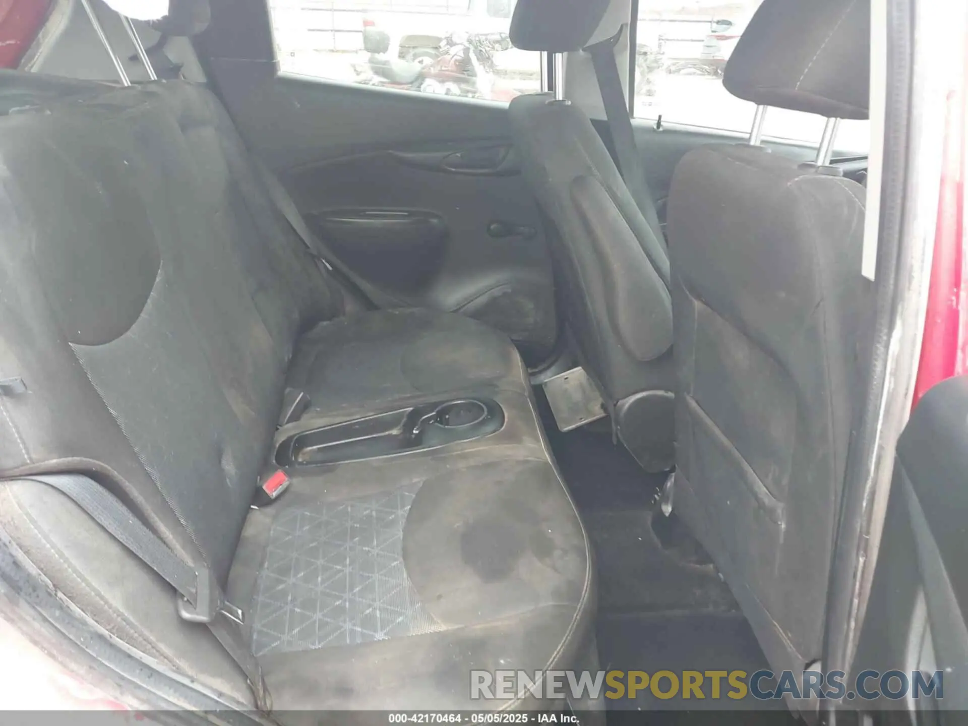 8 Фотография поврежденного автомобиля KL8CB6SA5MC716454 CHEVROLET SPARK 2021