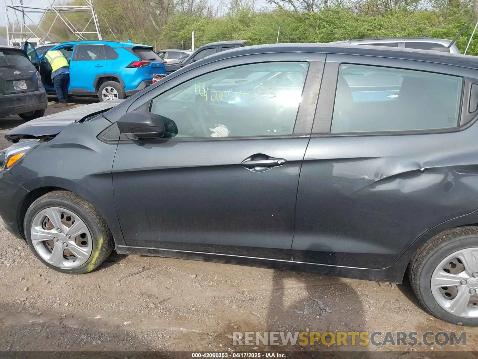 14 Фотография поврежденного автомобиля KL8CB6SA5MC736977 CHEVROLET SPARK 2021