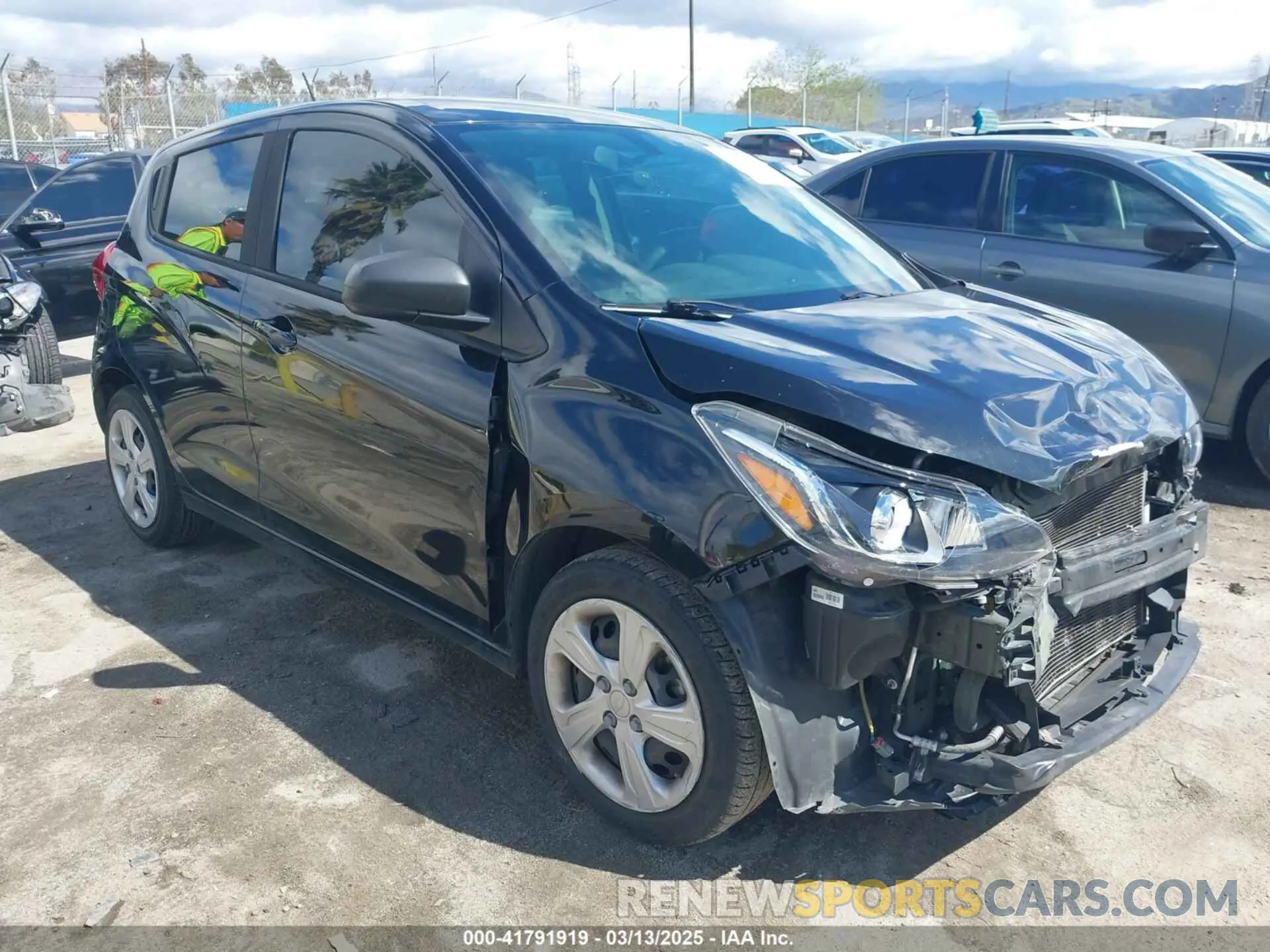 1 Фотография поврежденного автомобиля KL8CB6SA6MC715894 CHEVROLET SPARK 2021