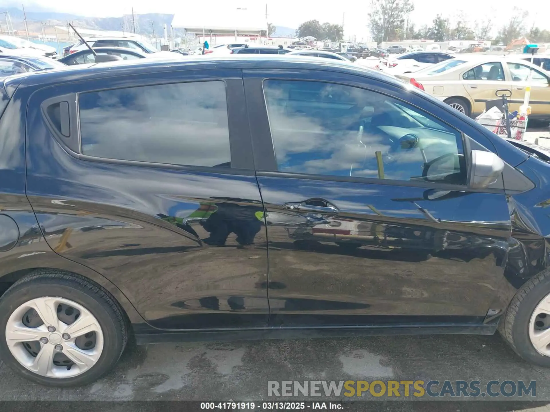 14 Фотография поврежденного автомобиля KL8CB6SA6MC715894 CHEVROLET SPARK 2021