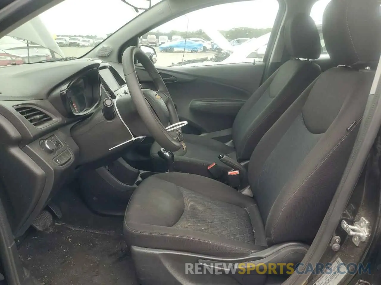 7 Photograph of a damaged car KL8CB6SA7MC226758 CHEVROLET SPARK 2021