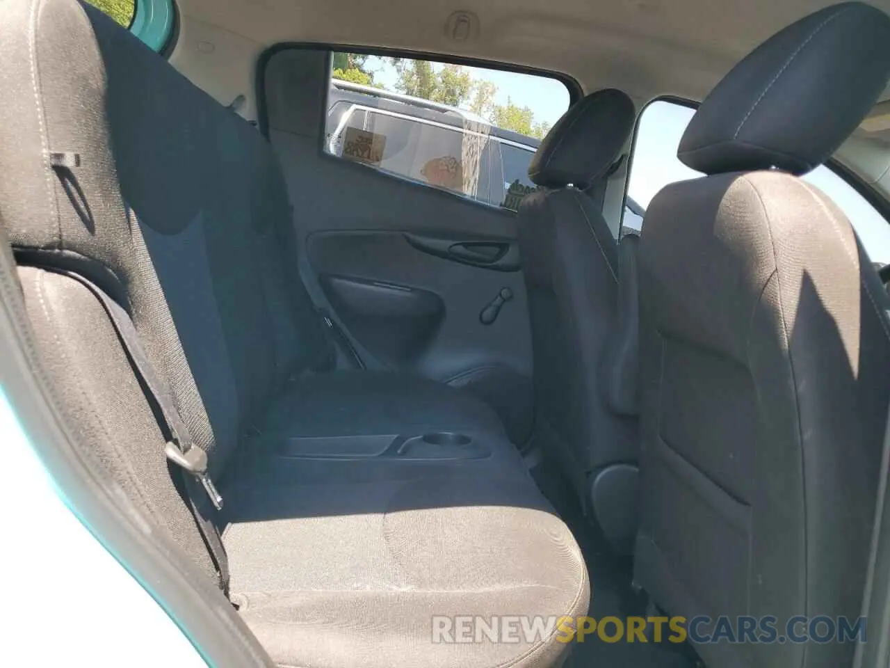 10 Photograph of a damaged car KL8CB6SA7MC709750 CHEVROLET SPARK 2021